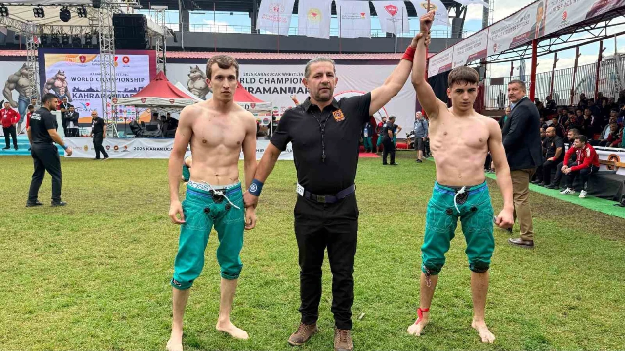 Kahramanmaraşta Dünya Karakucak Güreş Şampiyonası başladı