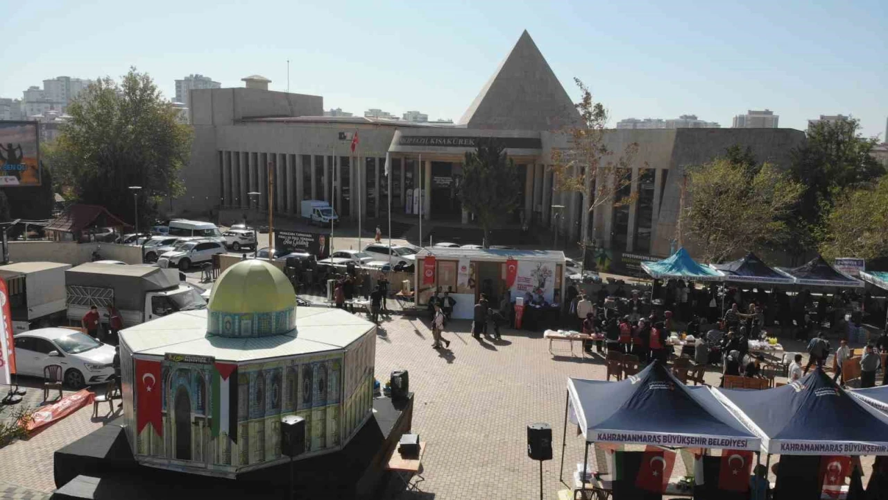 Kahramanmaraşta Gazze yararına hayır çarşısı