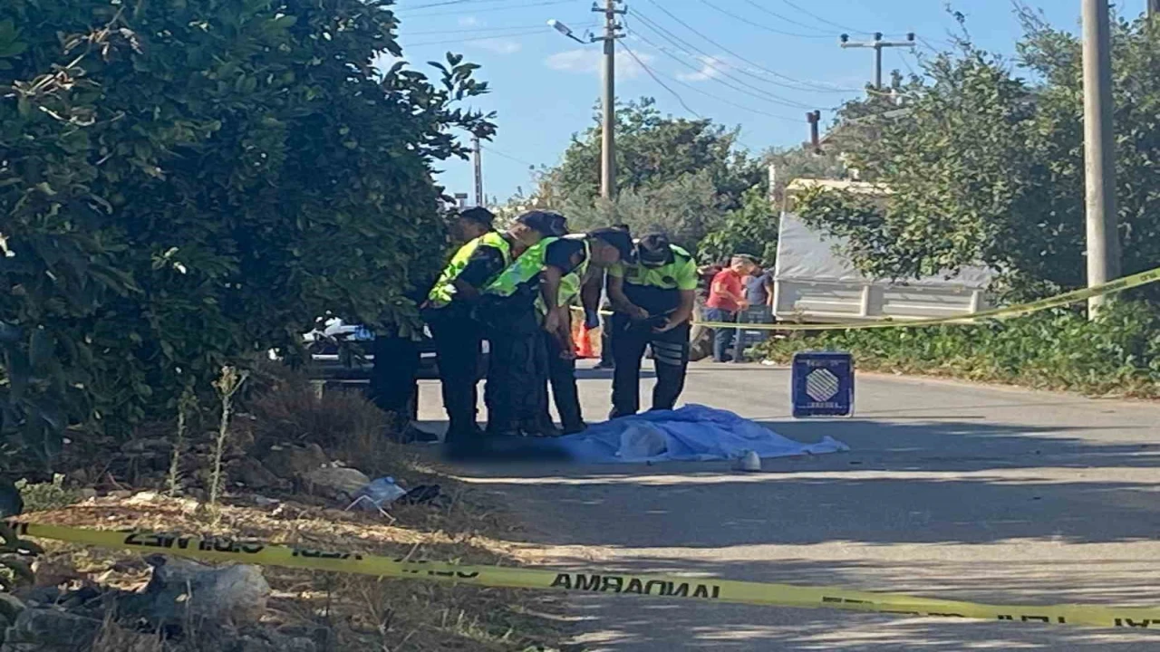 Kamyonun altında kalan genç sürücü hayatını kaybetti