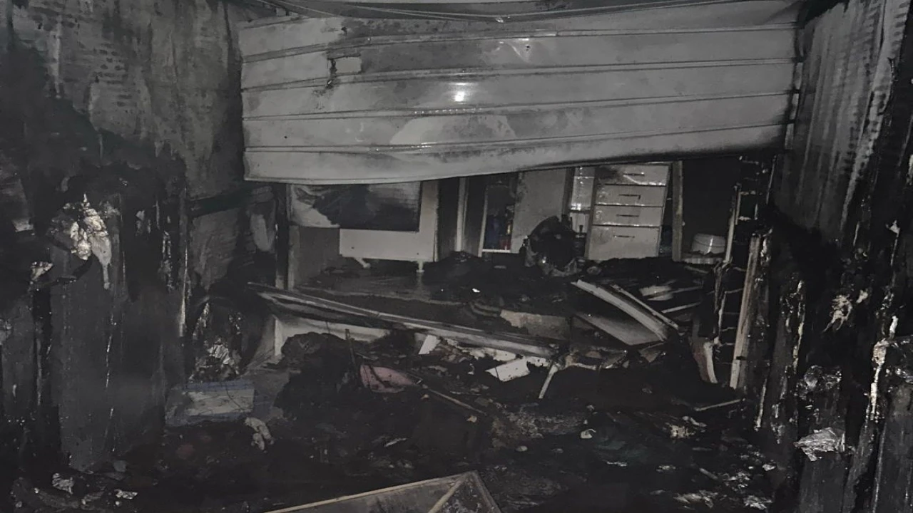 Kırıkhan’da konteyner yangını