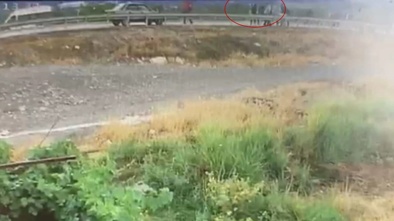 Osmaniyede motosiklet minibüse çarptı: 1 ölü