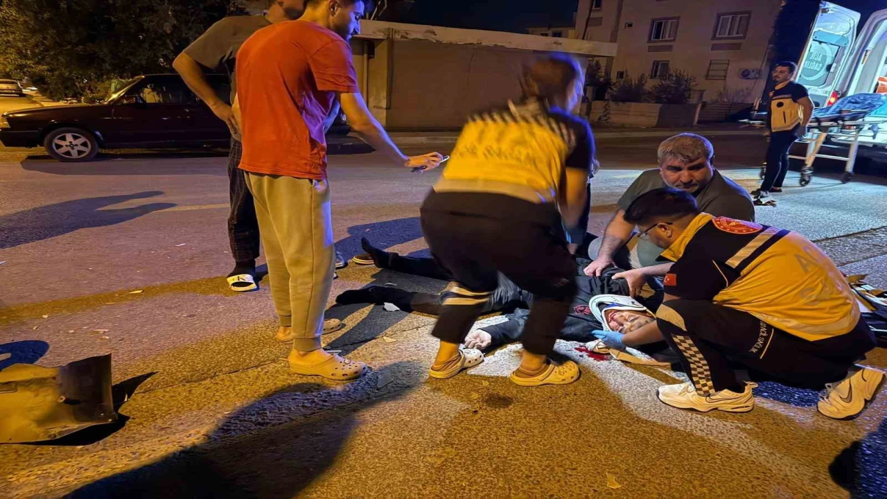 Tarsusta 2 ayrı motosiklet kazasında 1i ağır olmak üzere 3 kişi yaralandı