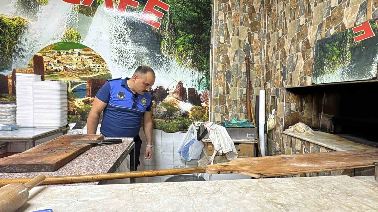 Tarsusta lokanta, kafe ve marketlerde denetim yapıldı