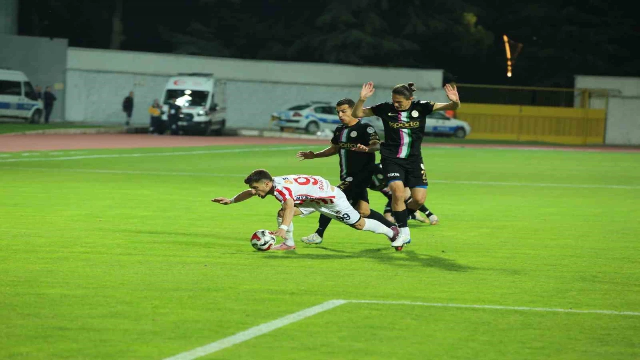 TFF 2. Lig: Isparta 32 Spor: 0 - Kahramanmaraş İstiklal: 0