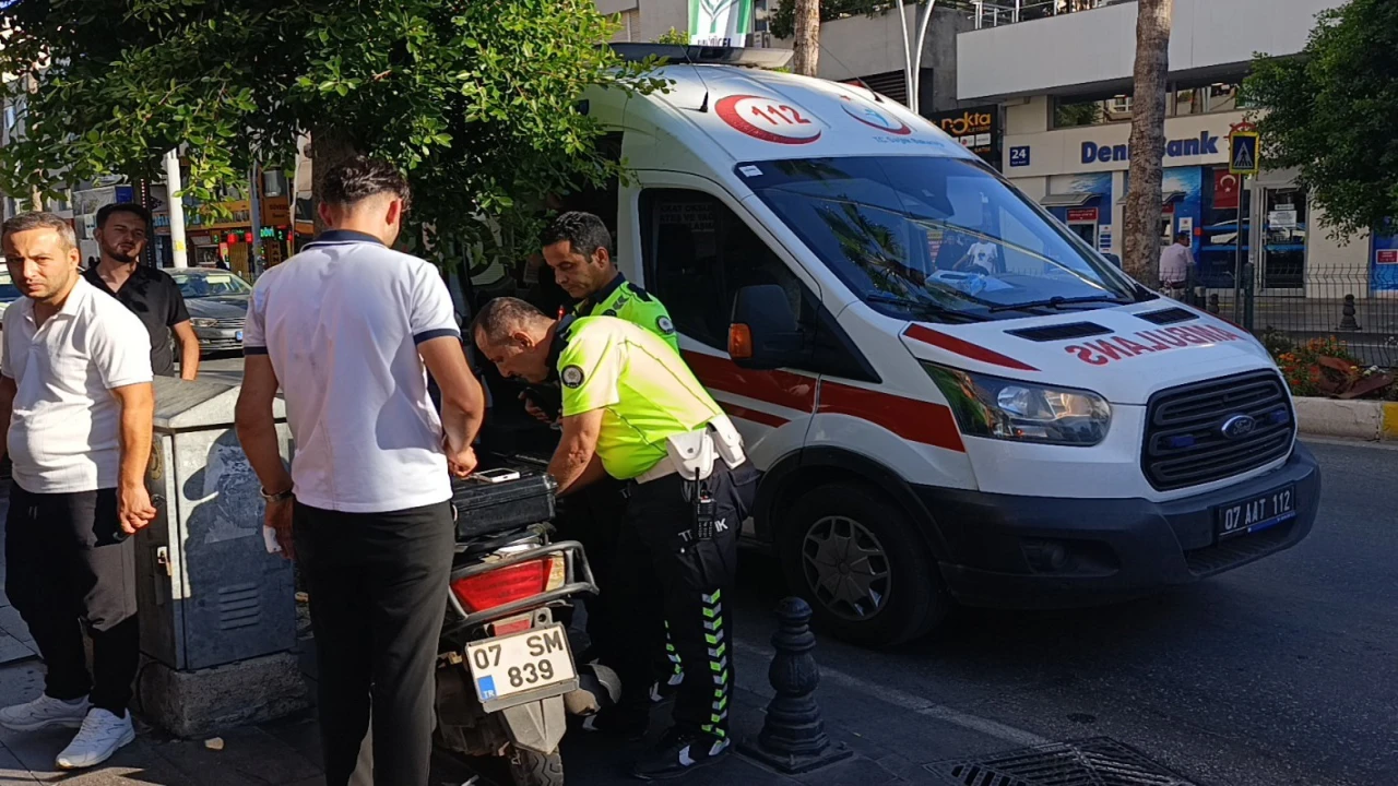 Yaya geçidinde ölümden döndü, o anlar güvenlik kamerasına yansıdı