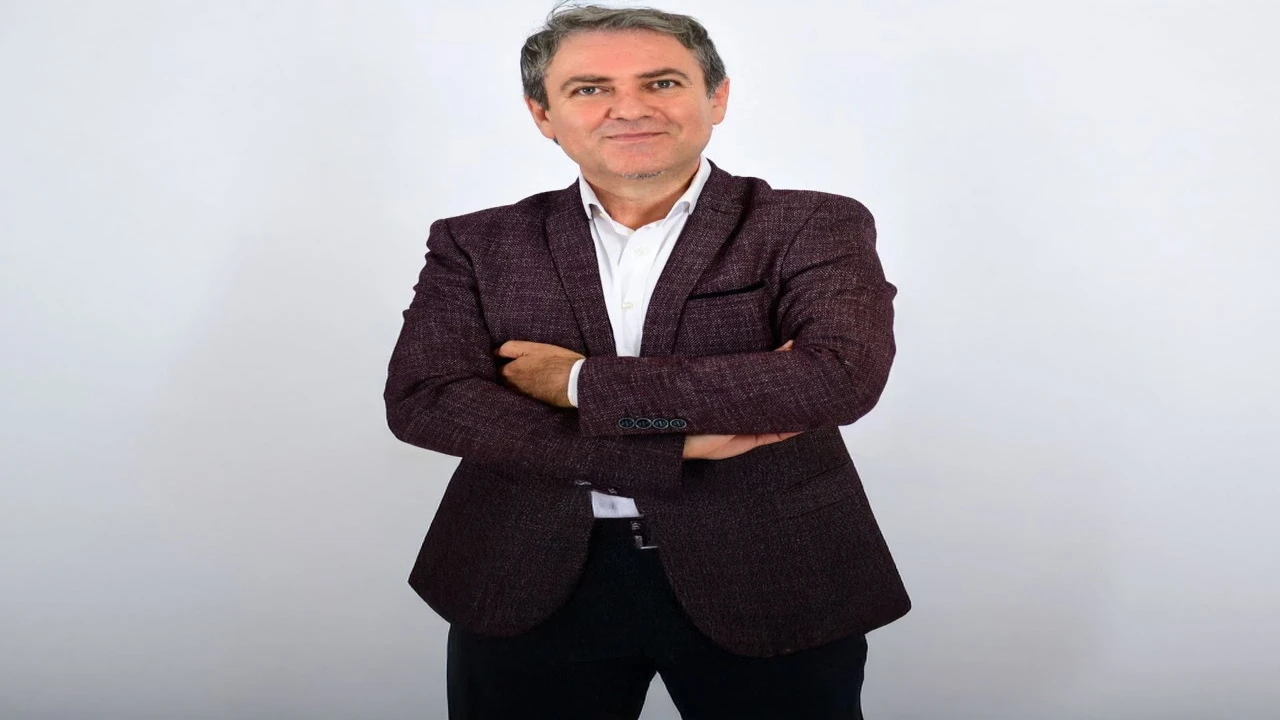 Yazar Sinan Meydan Antalyalılarla buluşuyor