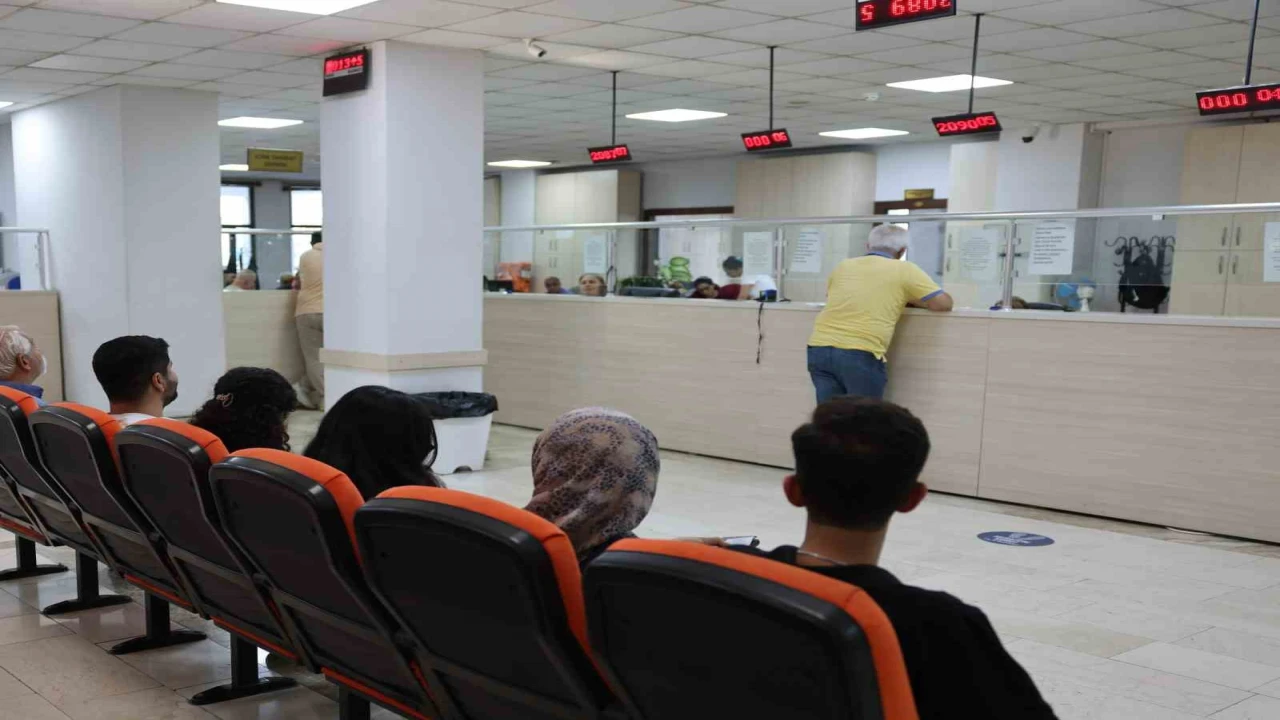 Akdeniz Belediyesi vezneleri hafta sonu açık olacak