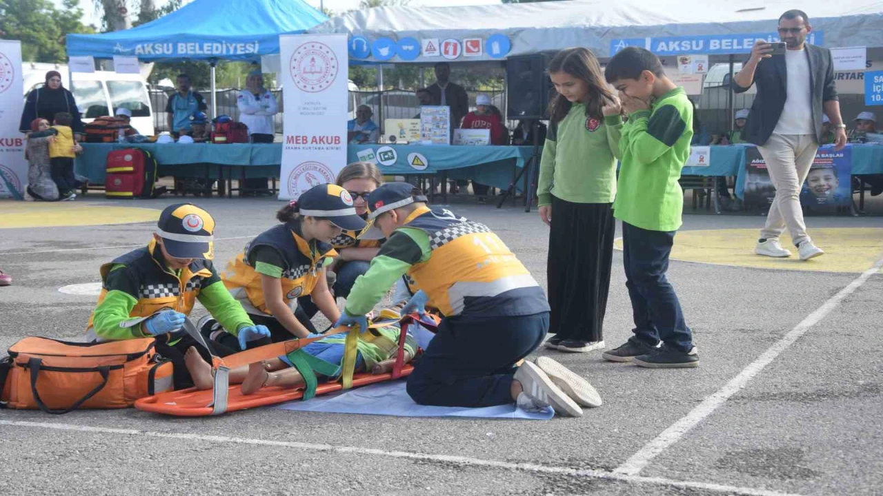 Aksuda Sağlıklı Çocuk, Sağlıklı Gelecek programı ilgi gördü