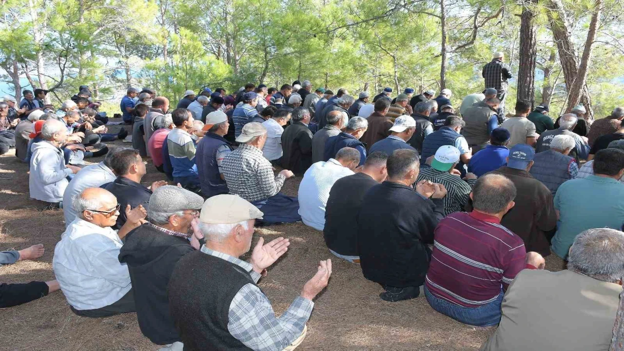 Bozyazıda asırlık yağmur duası geleneği bu yıl da devam etti