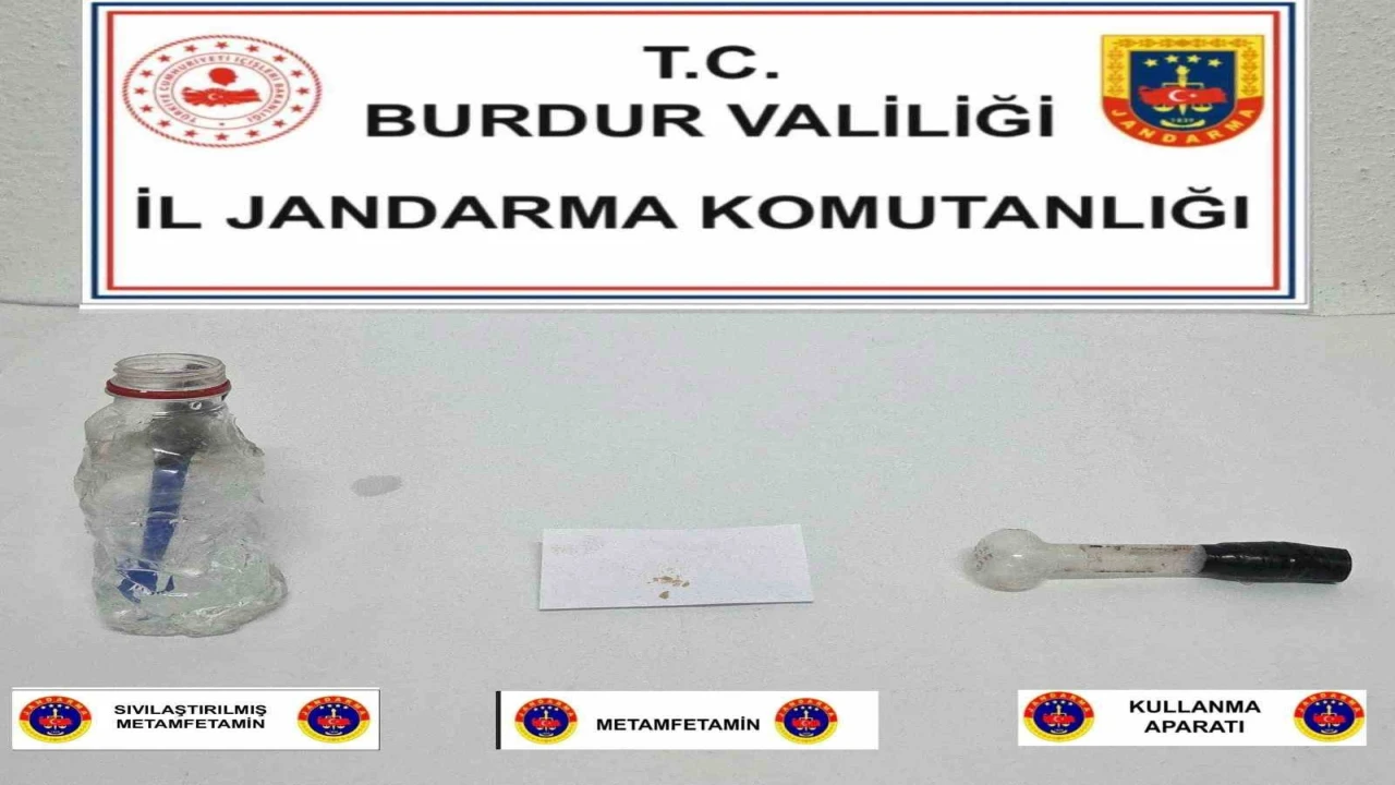 Burdurda uyuşturucu operasyonu: 5 gözaltı