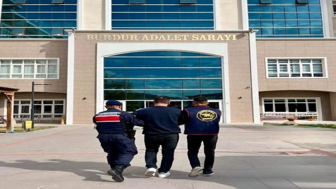 Burdurda çelik kasa hırsızları yakalandı