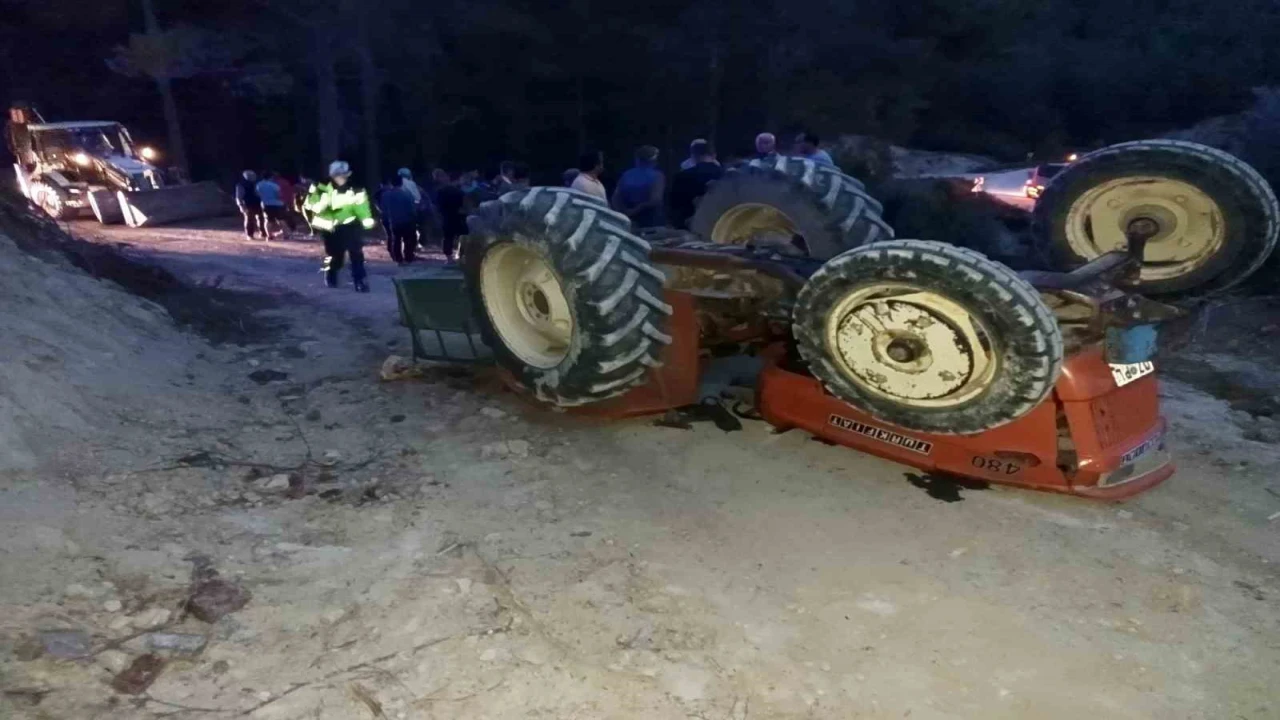 Burdurda traktör devrildi: 1 ölü, 1 yaralı