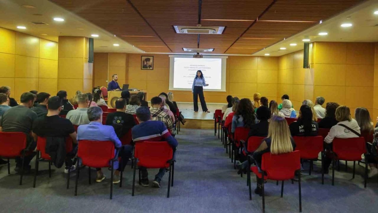 Büyükşehirde personele Aile İçi İletişim eğitimi