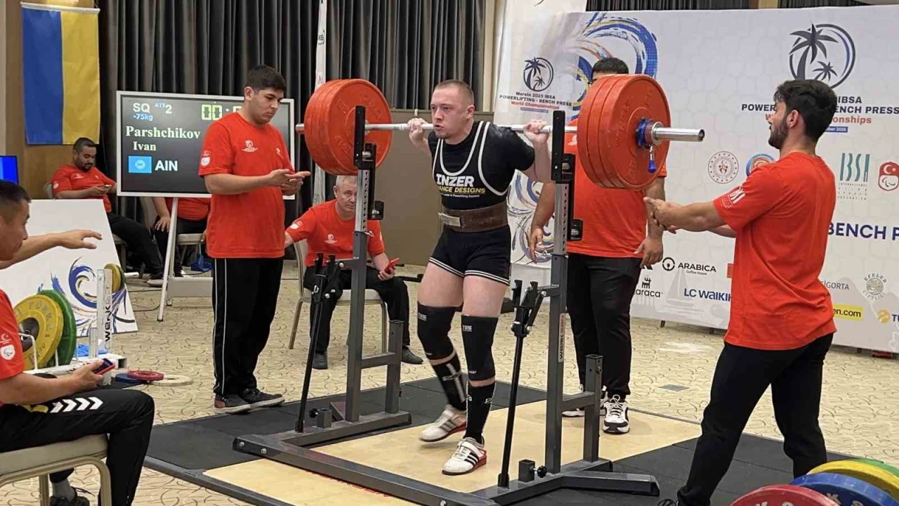 Görme Engelliler Dünya Halter Şampiyonası, Mersinde sürüyor