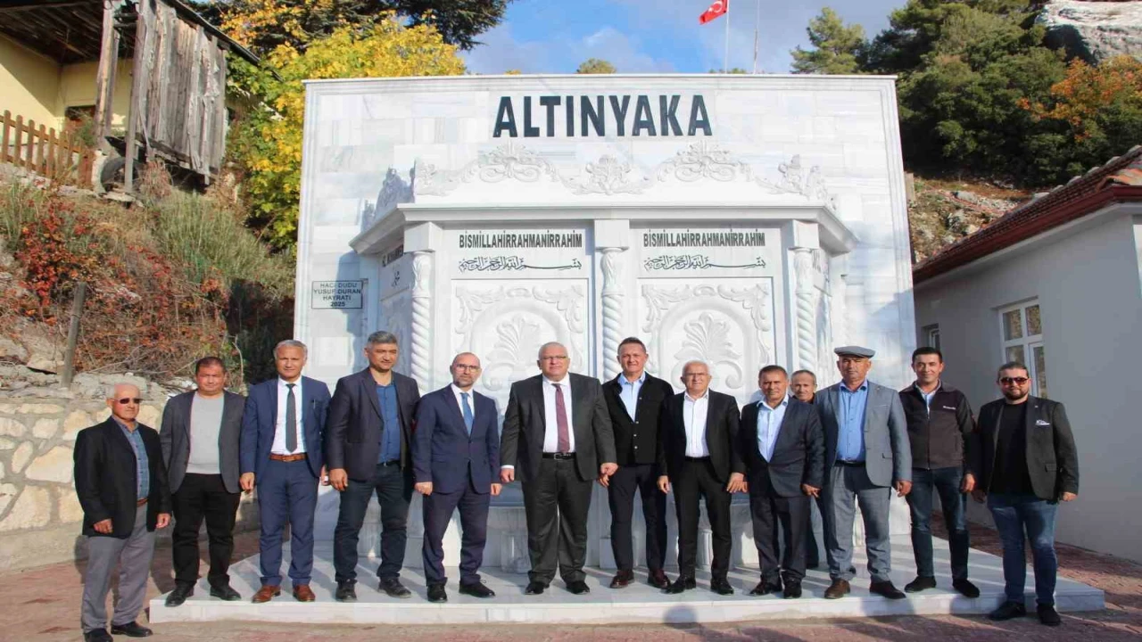 Kumlucada hayırseverin yaptırdığı çeşme hizmete açıldı