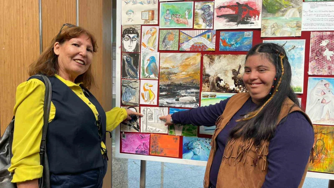 Kuşların kanatlarıyla 15 binden fazla mesaj yükseldi