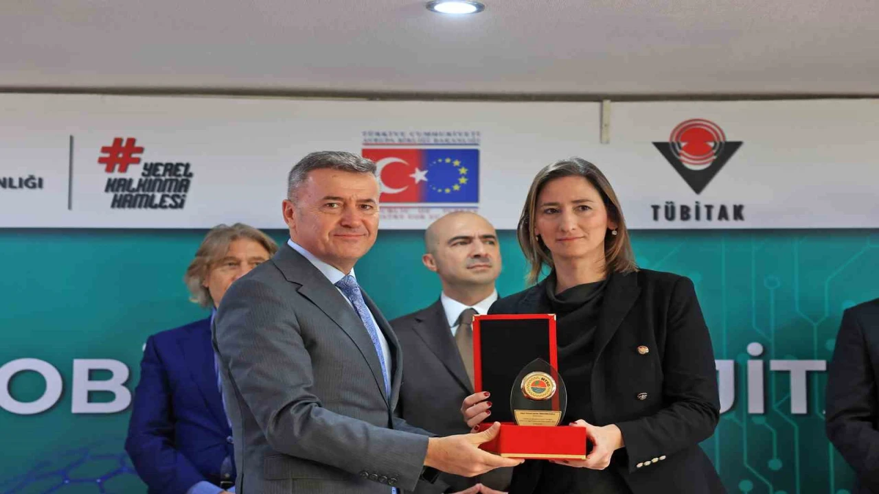 Mersinde KOBİler için dijitalleşme fırsatları tanıtıldı