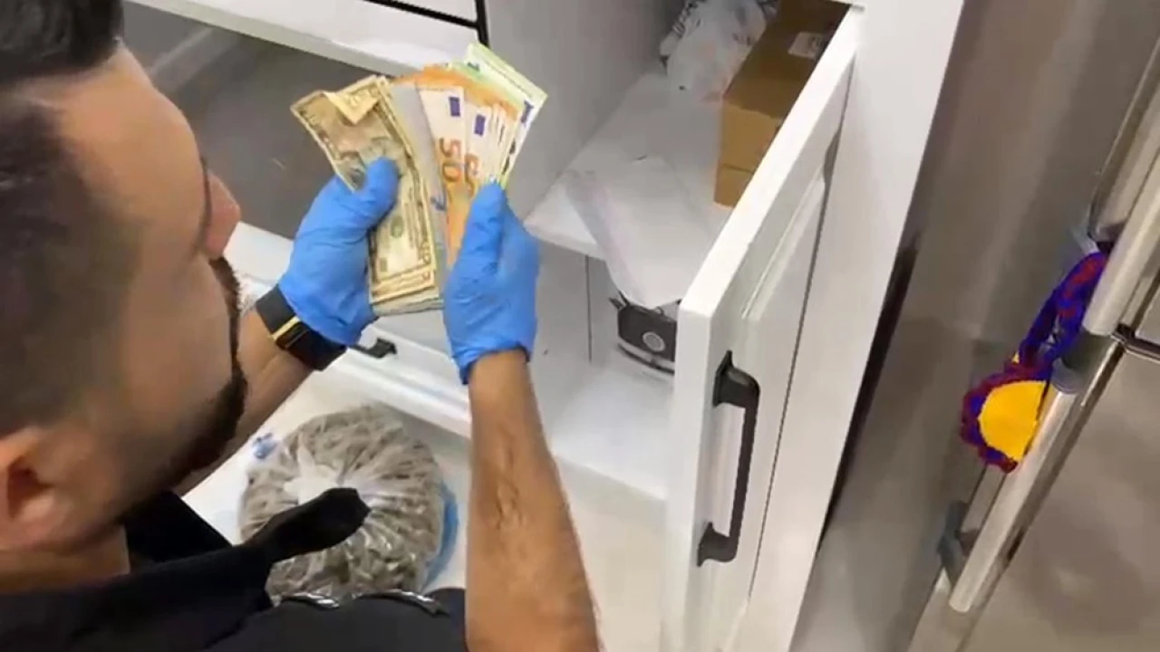 Mersinde uyuşturucu tacirlerine darbe: 16 şüpheli tutuklandı