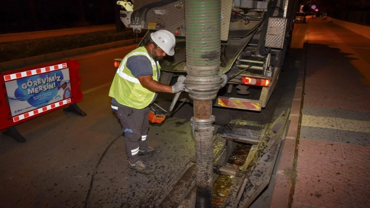 MESKİden yağışlara karşı temizlik ve önlem mesaisi