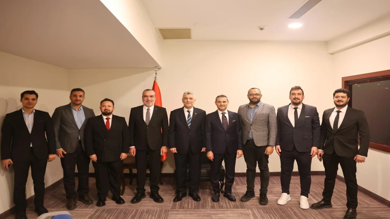 MÜSİAD Antalya, Ticaret Bakanı Ömer Bolata projelerini anlattı