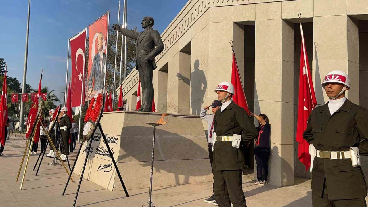 Osmaniyede Atatürk anısına tören düzenlendi