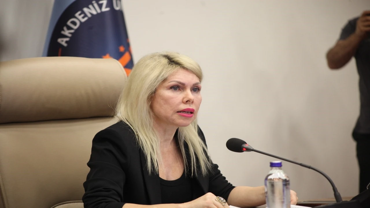 Rektör Özkan: Bir üniversite içinde bulunduğu şehirle nefes alır