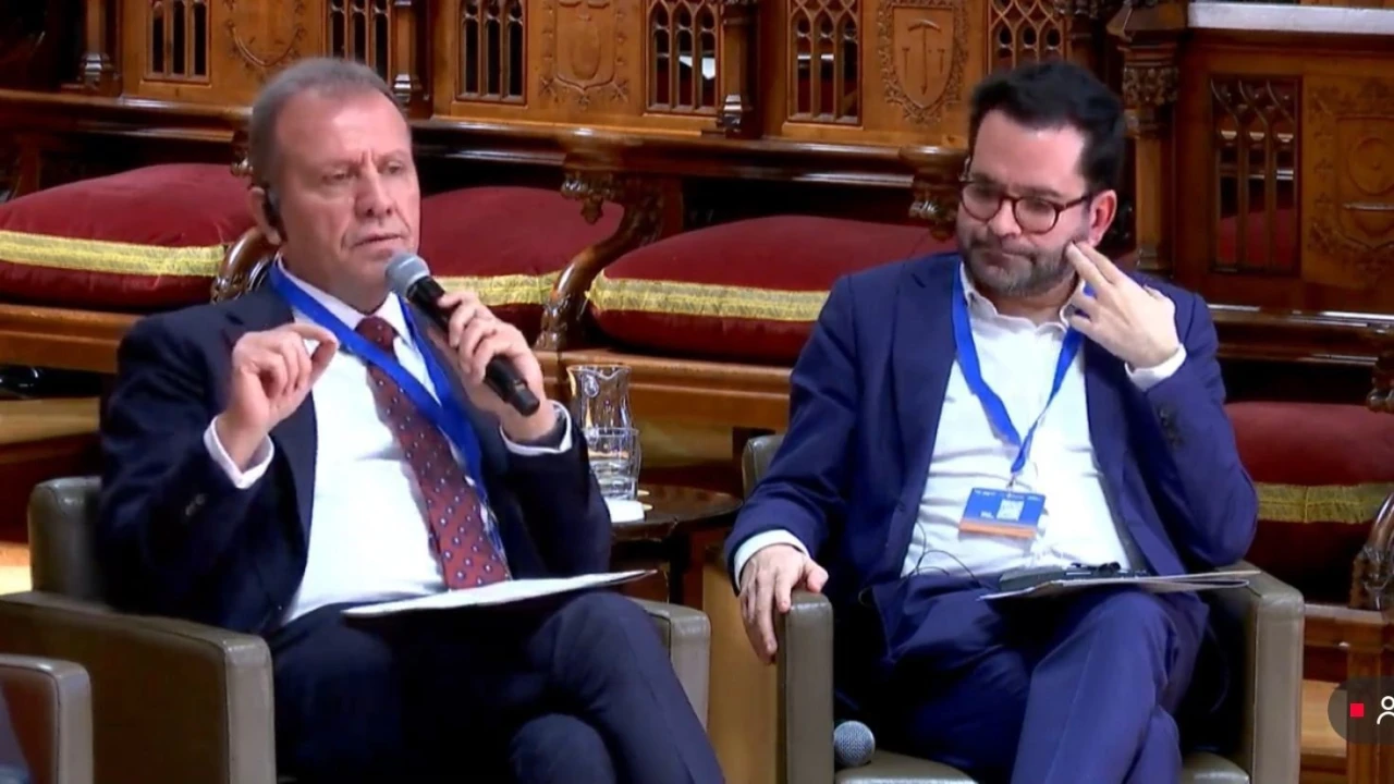 Seçer: Çevre ve iklim değişikliğini ilgilendiren alanlara 400 milyon Euroluk yatırım yapıyoruz