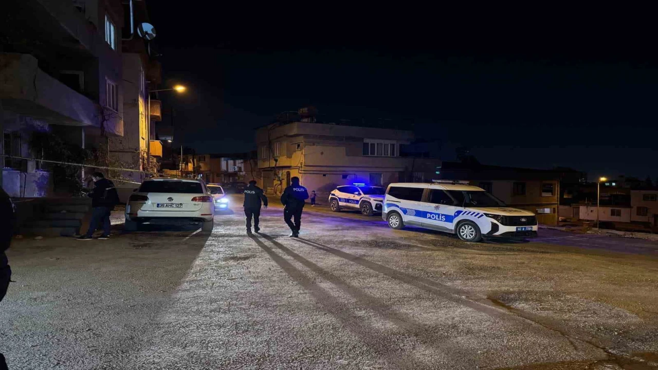 Tartıştığı amcasını silahla yaraladı