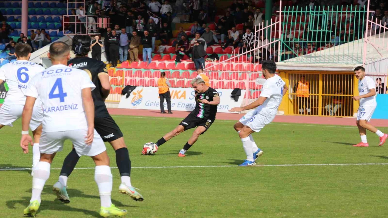 TFF 2. Lig: Isparta 32 Spor: 4 - Ankara Demirspor: 0