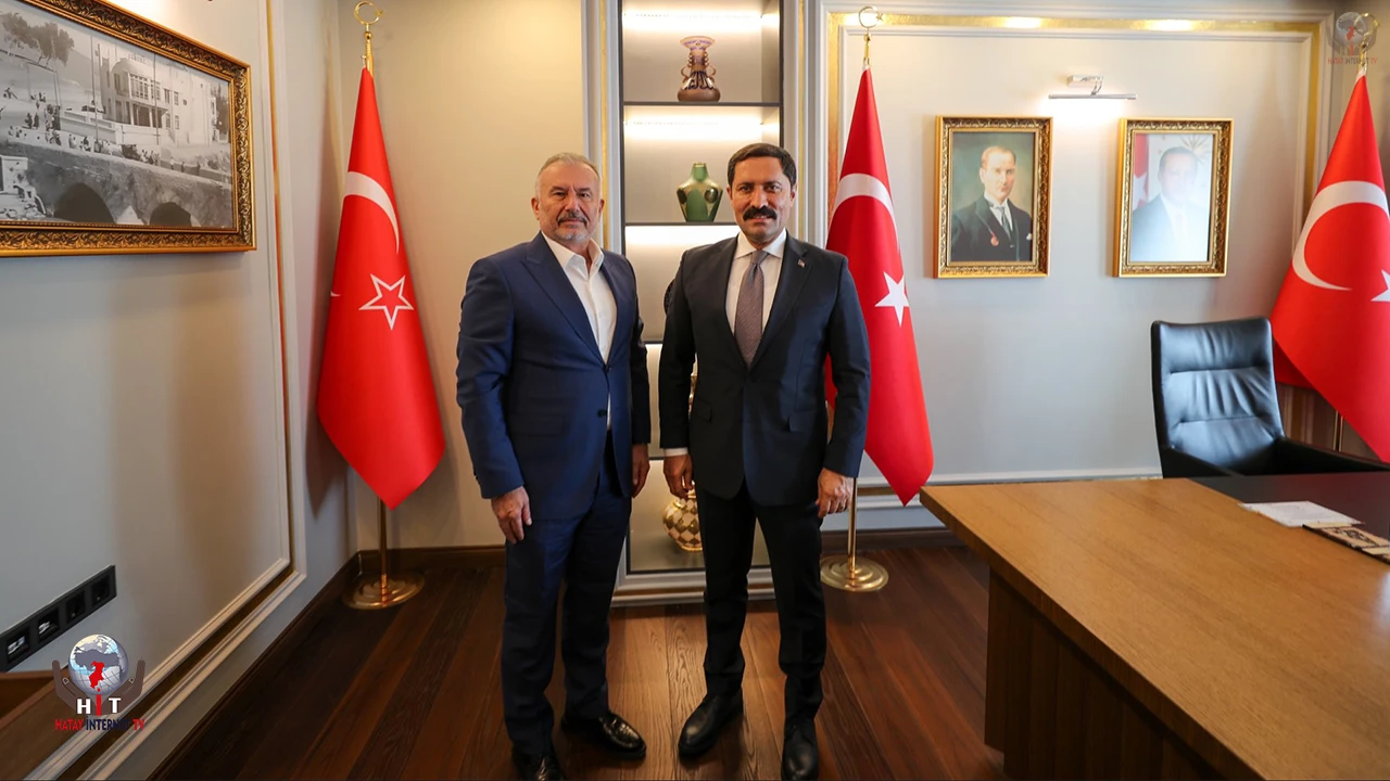 TUTAR VALİ MASATLI’NIN DOĞUM GÜNÜNÜ KUTLADI