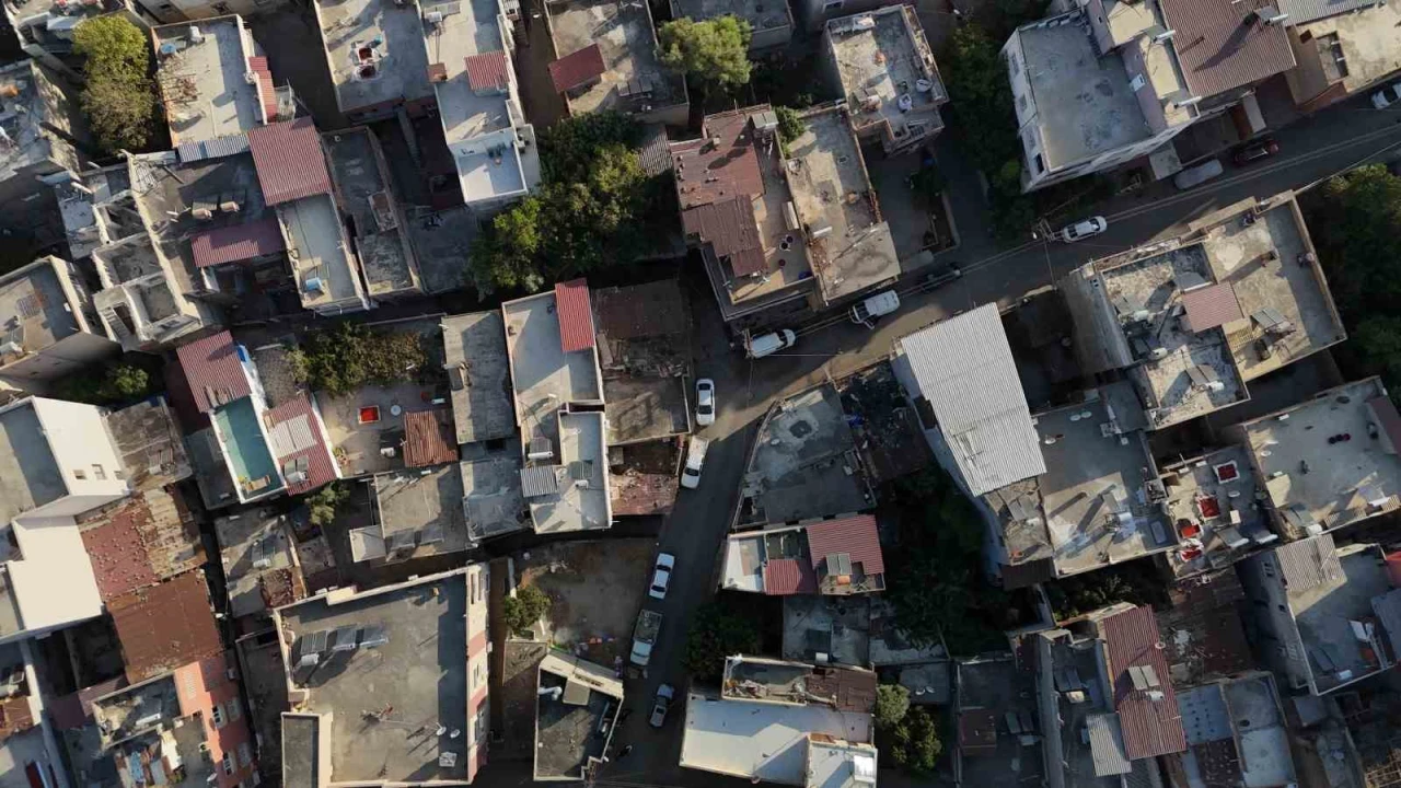 Yerel yönetimlerin beceriksizliği kentsel dönüşümü geciktiriyor