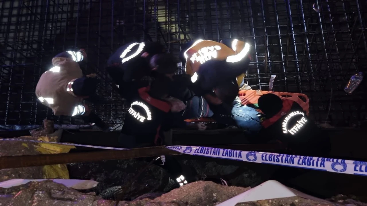 6 metrelik çukura düşen şahıs itfaiye ekiplerince kurtarıldı