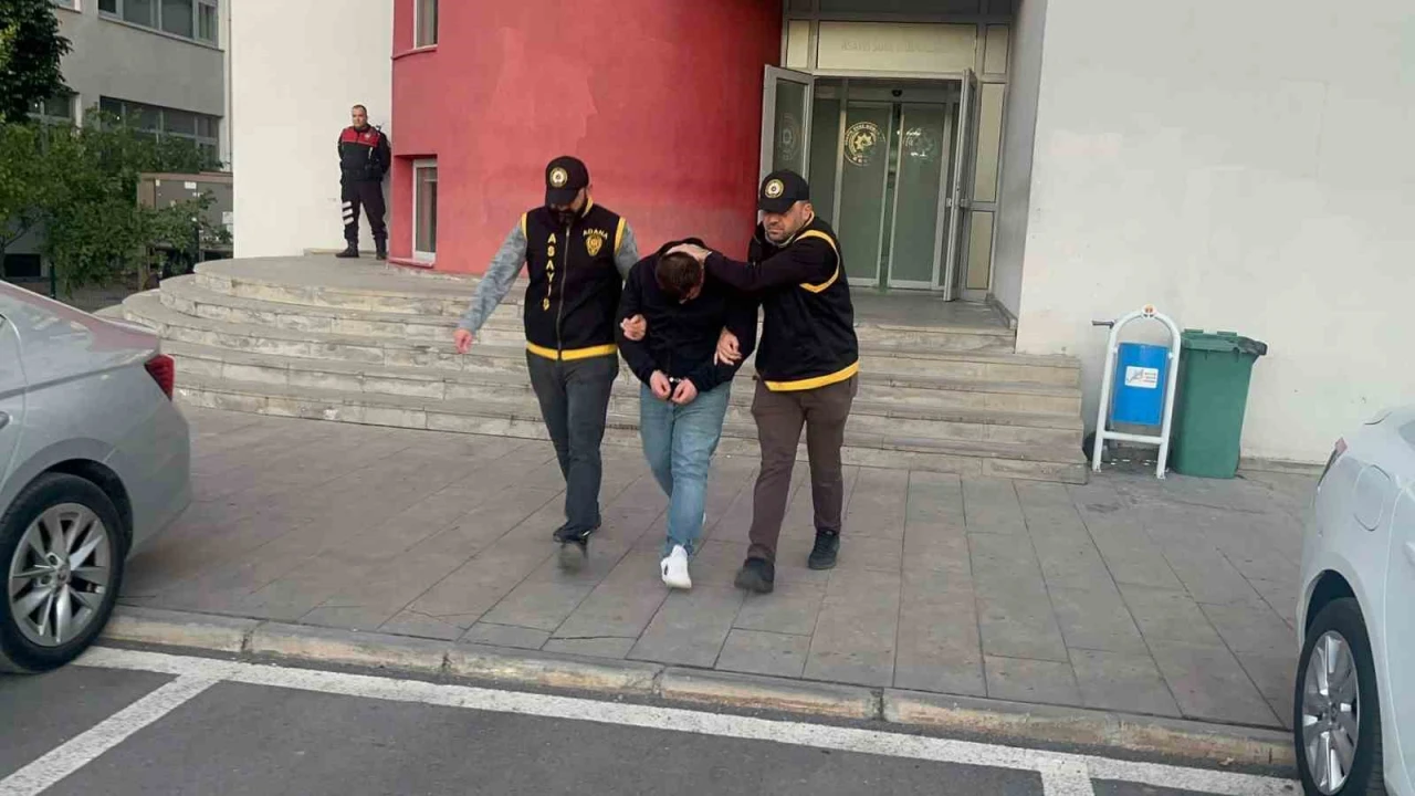 Adanada 254 suç ve 25 yıl hapisle aranan firari hükümlü yakalandı