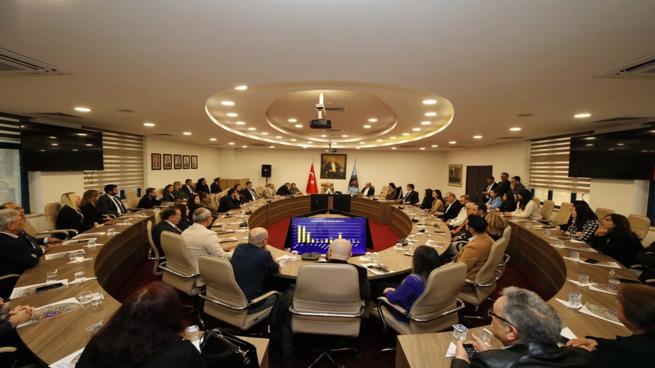 Akdeniz Üniversitesinde başarılı akademisyenler ödüllendirildi