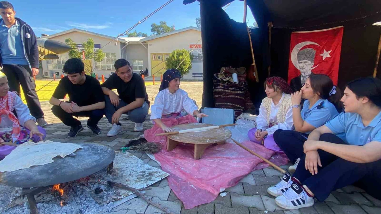 Aksuda ders zili Yörük Çadırında çaldı