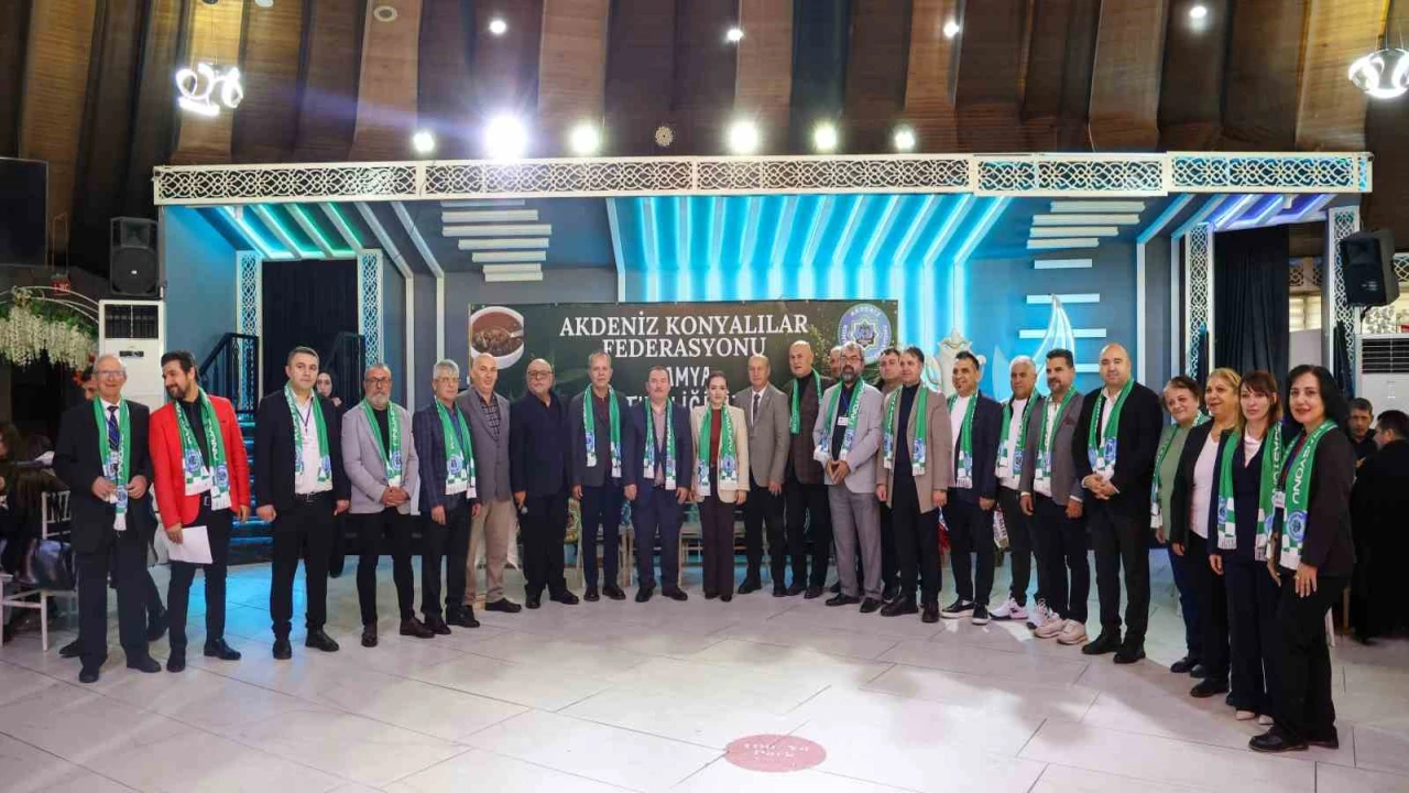 Antalyada geleneksel bamya çorbası etkinliği