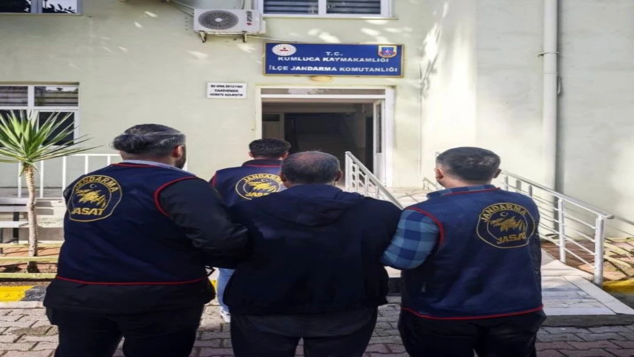 Antalyada JASATtan 72 saatlik operasyon: 203 aranan şahıs yakalandı