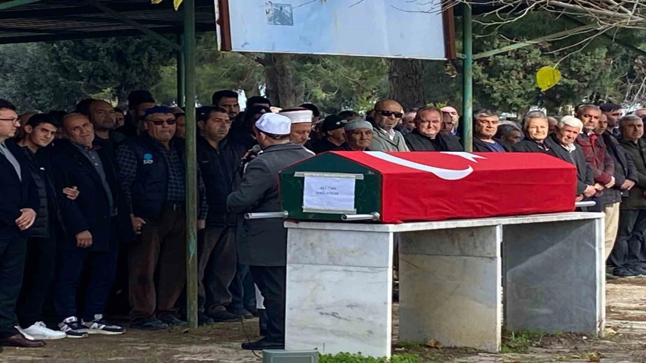 Antalyadaki baba ocağına izne gelen 23 yaşındaki yedek subay hayatını kaybetti