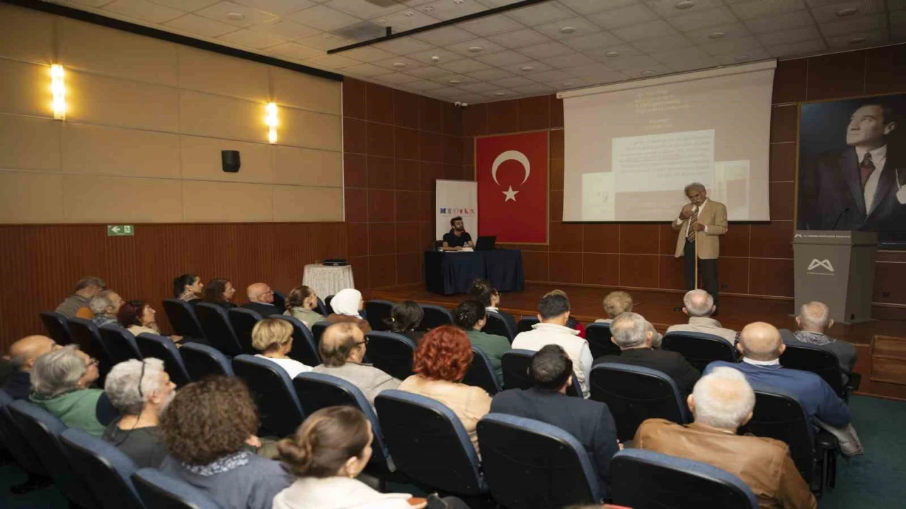 Batı uygarlığının başlangıcına dair tartışmalarda, Anadolu kesinlikle göz ardı edilemez