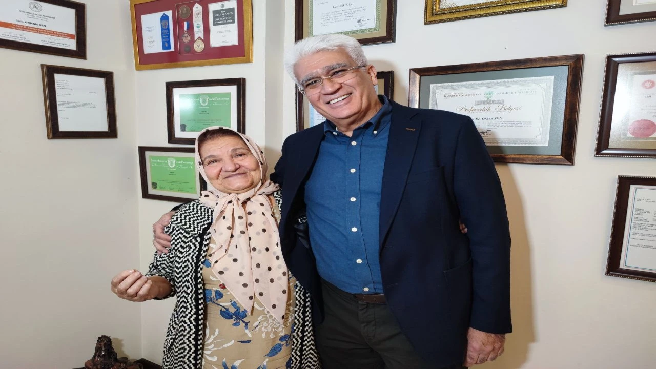 Düştü belini çatlattı, Almanyada çare bulamadı, Adanada sağlığına kavuştu