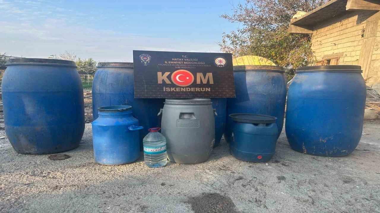 Hatayda yılbaşı öncesi 1020 litre el yapımı alkol ele geçirildi