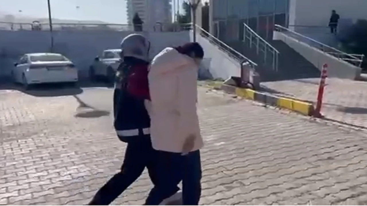 İskenderunda hapis cezası bulunan 3 kişi yakalandı