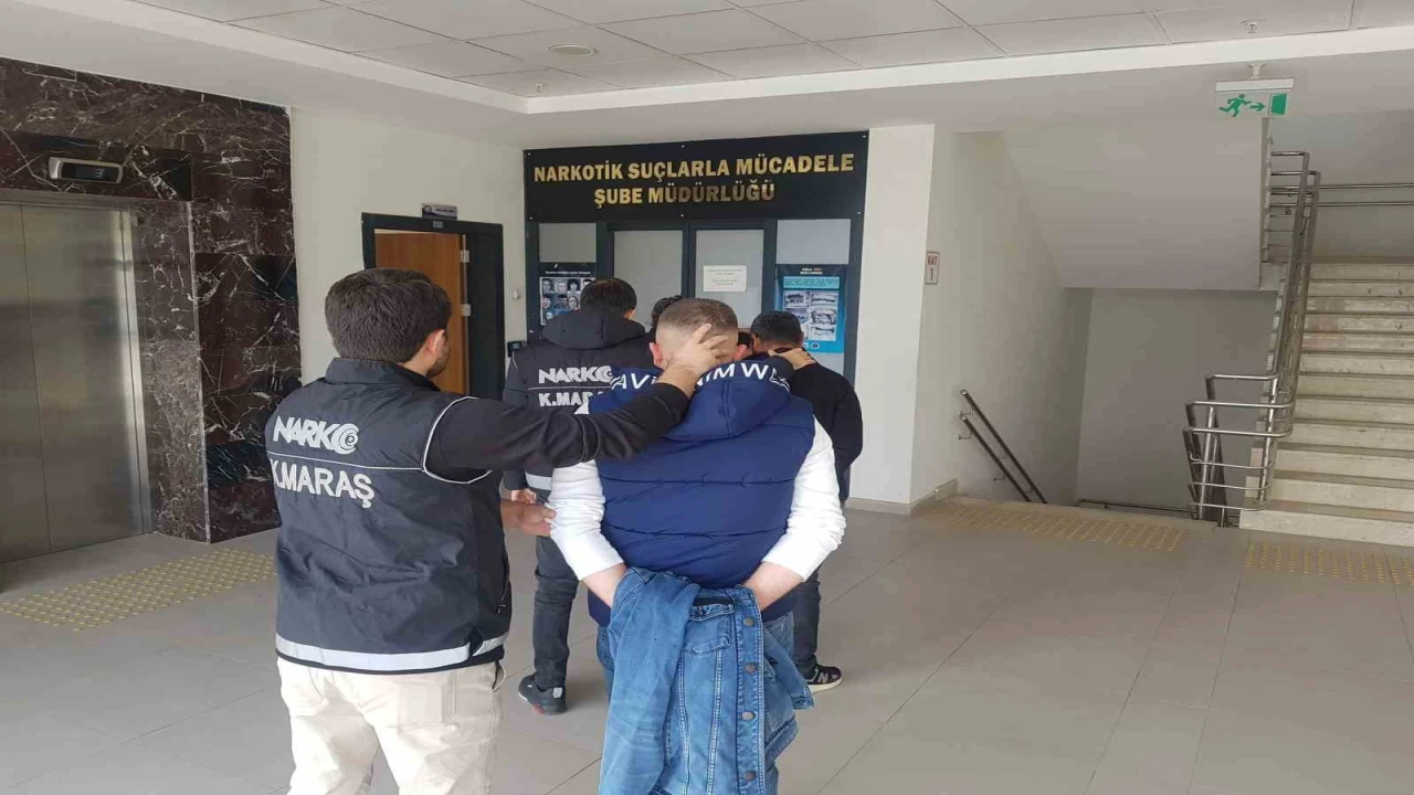 Kahramanmaraşta 13 bin 720 adet sentetik ecza ele geçirildi