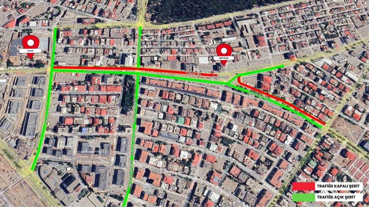 Kahramanmaraşta Trabzon Bulvarında geçici trafik düzenlemesi yapıldı