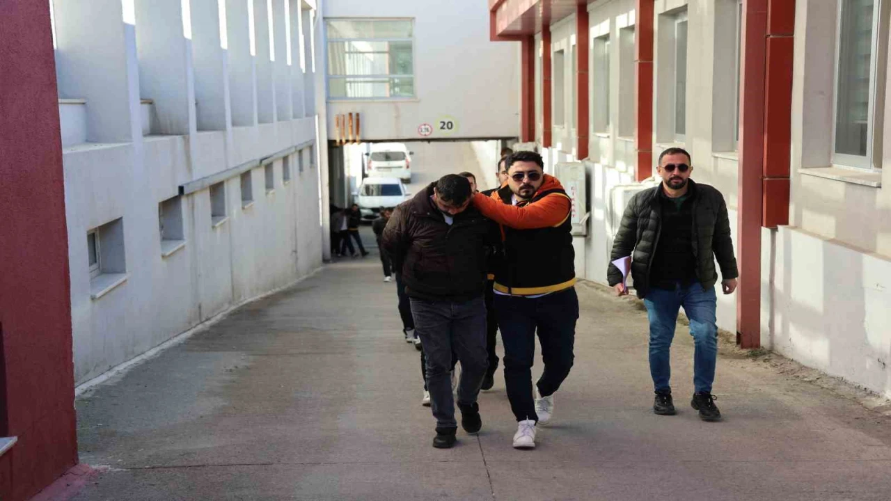 Kahvehanedeki çifte cinayete 11 tutuklama