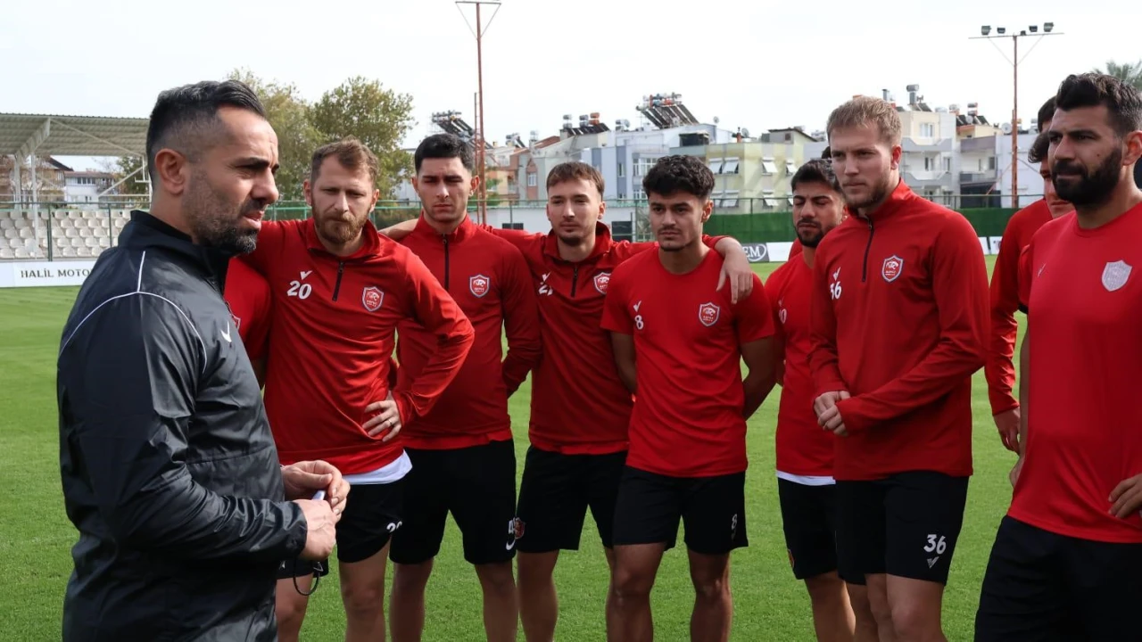 Kepezsporun yeni teknik direktörü Kerem Şerastan taraftara çağrı