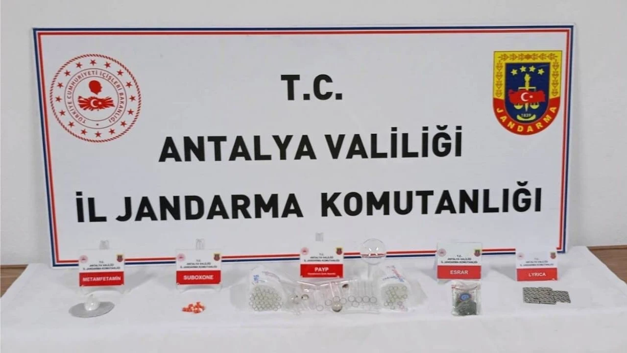 Konyaaltı ve Elmalıda uyuşturucu operasyonu