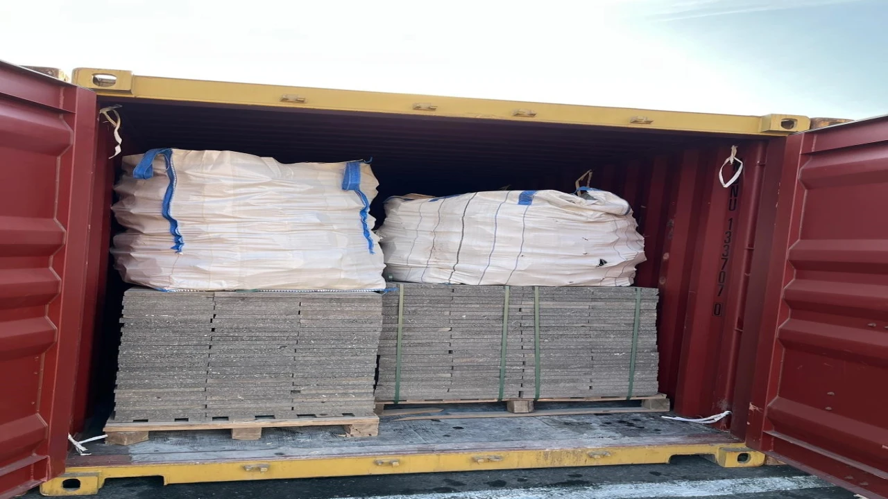 Mersin Limanında 182 milyon TLlik gümrük kaçakçılığı operasyonu