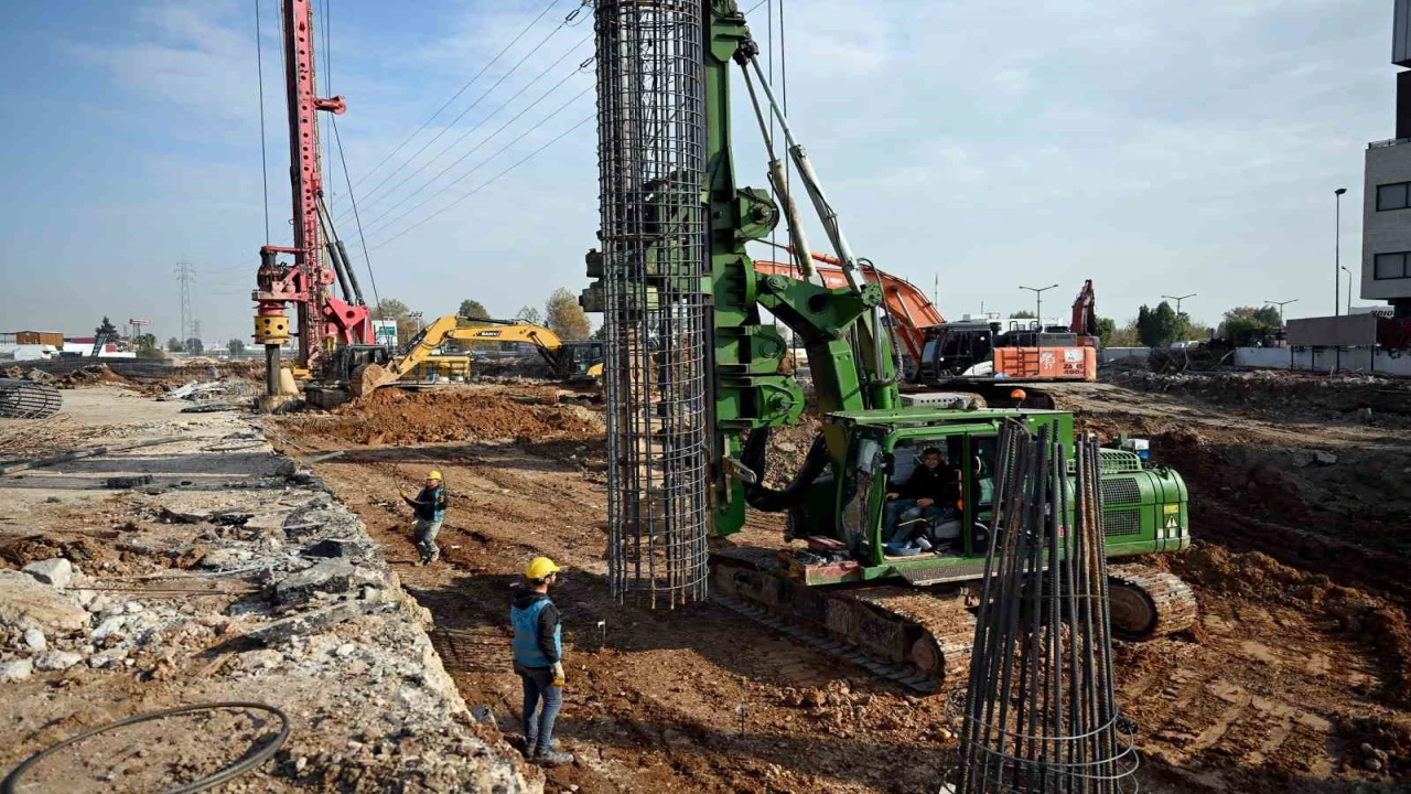 Mersinde Hal Katlı Kavşağı ile kesintisiz ulaşım hedefi