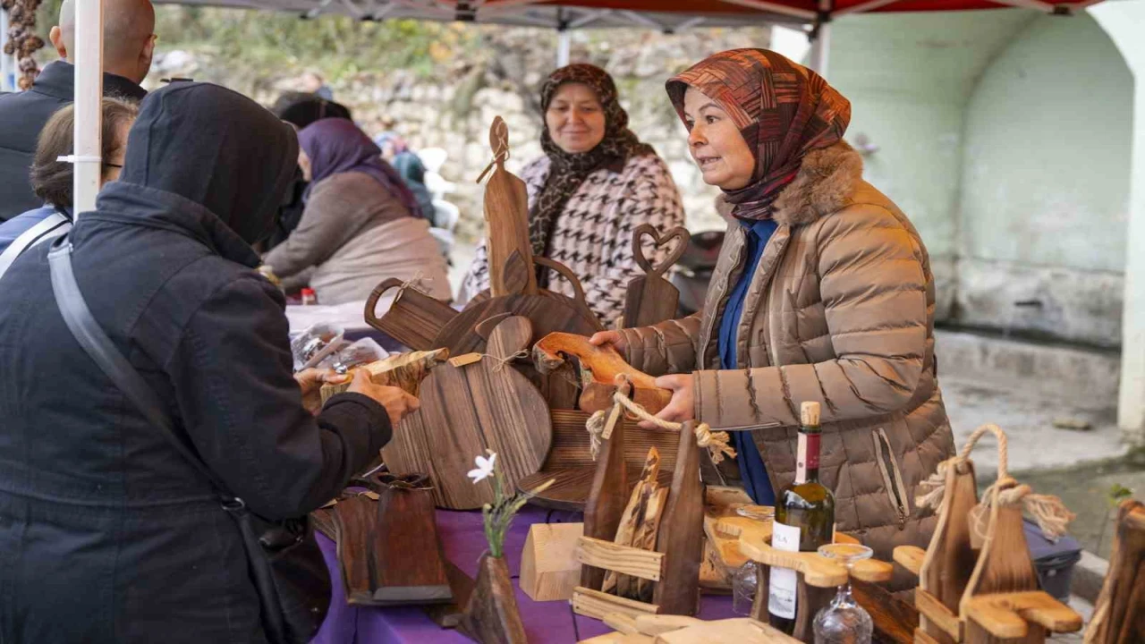 Mersinde kırsal mahalle buluşmaları kadın emeğini Çamlıyaylada buluşturdu